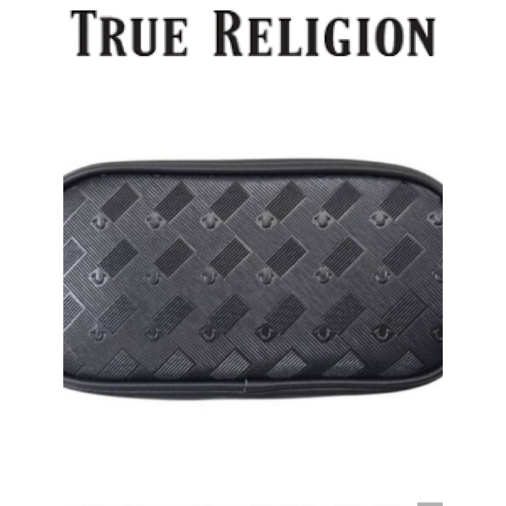 True Religion Vail Horseshoe Logo Dopp Bag- Black